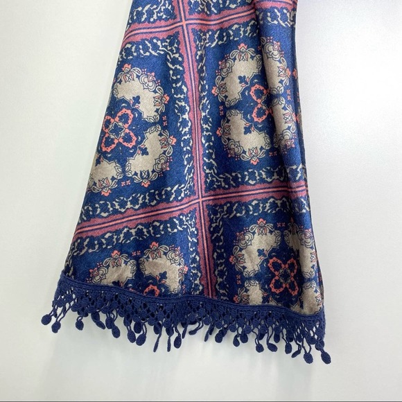 Band of Gypsies Velvet Crop Top Trumpet Sleeves - Picture 5 of 7